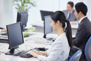 Fototapeta premium ビジネス 女性 デスクワーク