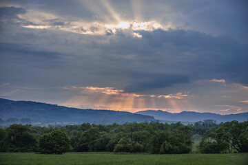 Obraz premium Sunset in Slovak Paradise mountain range, Slovakia