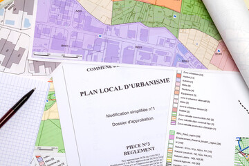 Urbanisme - Aménagement du territoire - Cartes de plan local d'urbanisme et cadastre