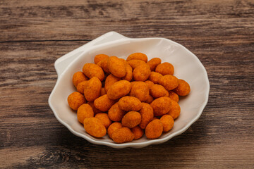 Spicy peanut heap in the bowl