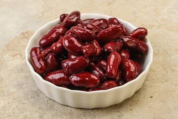Canned red Kidney in the bowl