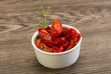 Sun-dried tomato in olive oil