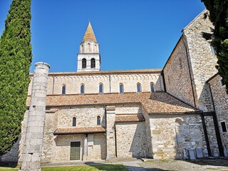 Fototapeta na wymiar Aquileia Italien Altstadt und Basilika