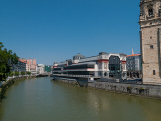 Mercado de la Rivera en el Casco Viejo de Bilbao
