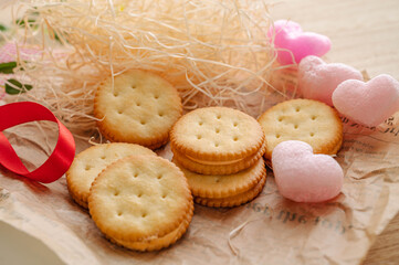 クラッカーサンド　チーズ