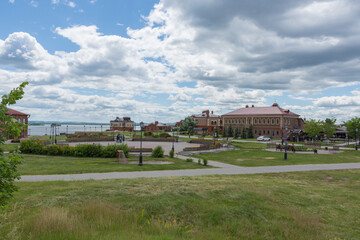 Fototapeta na wymiar view of the house of the merchant Kamenev, photo was taken on a sunny summer day