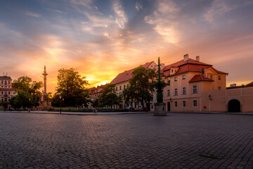 Fototapeta na wymiar Beautiful sunset over Prague, Prague Castle and Hradcany district, UNESCO World Heritage Site, Czech Republic