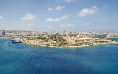 Obraz premium Aerial view on port of Valletta, Malta