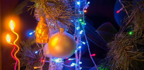 christmas tree decorations