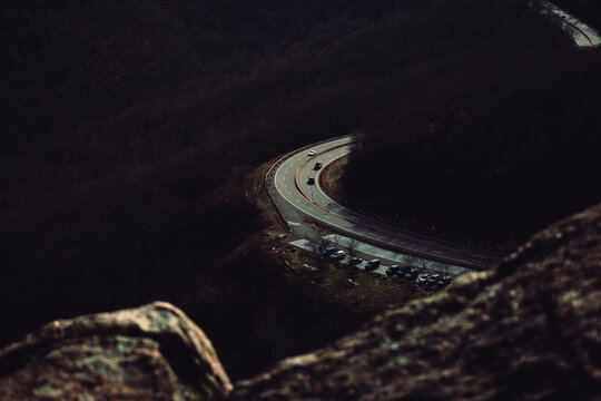Cars traveling the winding bends Route 9W in New York