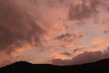 Atardecer de colores en Cali Colombia