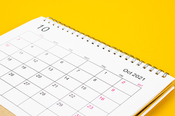 October 2021 Calendar desk for organizer to plan and reminder.