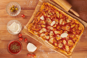 Making italian pizza step by step: pizza ready to be eaten