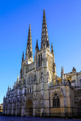Fototapeta na wymiar cathedral church in bordeaux city center in blue spring sky
