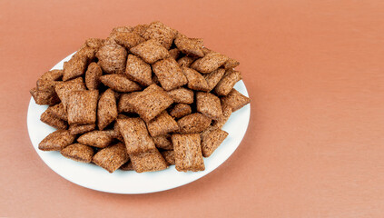 dry breakfast pillows with filling