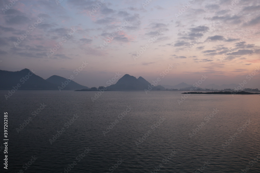 Wall mural sunset over the sea