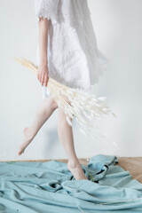 Naklejka premium woman in dress