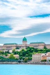 Wandaufkleber Europe Hungary Budapest. Cityscape photo. Buda castle and Danube river. Colorful classical hungarian buildings and houses © Katarzyna