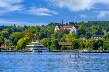 Fototapeta na wymiar Starnberg am Starnberger See, Bayern, Deutschland