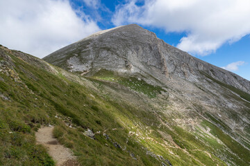 Obraz premium Landscape of Vihren Peak, Pirin Mountain, Bulgaria