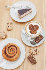 coffee with dessert