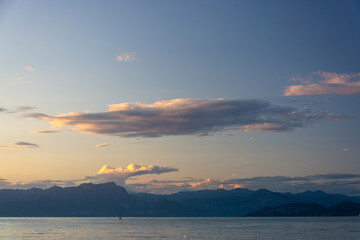 Sonnenuntergang am Gardasee, Lombardei, Italien