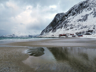 Strand bei Grotfjord, Kvaloya, Norwegen