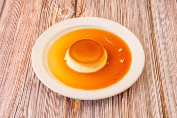 panna cotta dessert