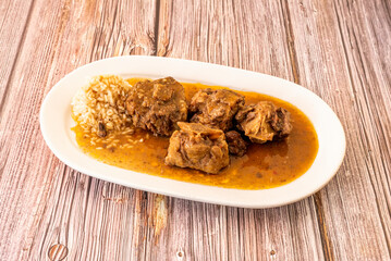 stewed oxtail