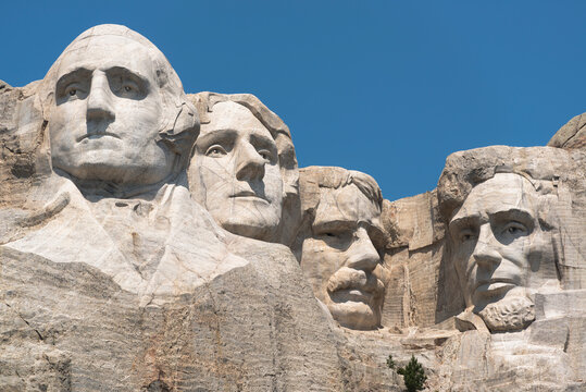 Mount Rushmore against clear sky