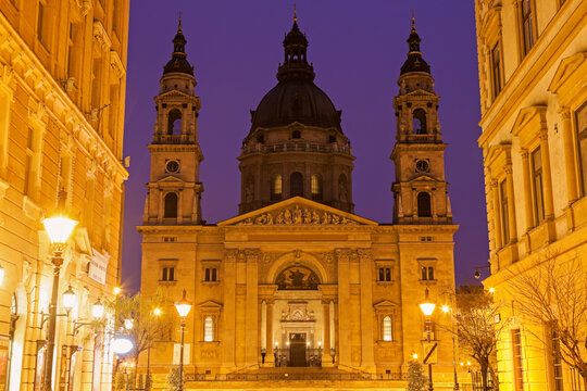 Facade of Saint Stephen's Basilica