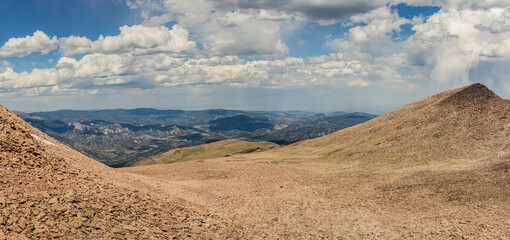 panorama view of rocky hills from keyhole route in rocky mountains national park in america