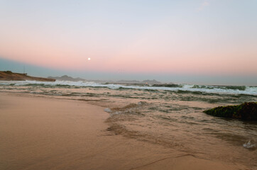 Fototapeta na wymiar Late afternoon landscape at the sea of Rio de Janeiro.