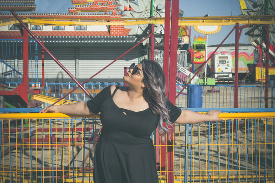 “Glamorous Woman” Images – Browse 180 Stock Photos, Vectors, and Video