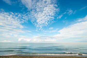 Fototapeta premium blue sky with clouds over the sea, wallpapers, seascape, background