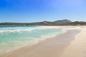 Look to the Sea from the beach of the Hellfire Bay in the Cape Le Grand Nationalpark east of Esperance in Western Australia