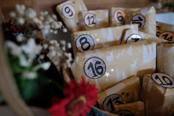 Adventsgeschenke, Weihnachten und Geschenke