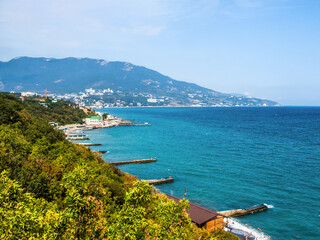 Fototapeta na wymiar View of Yalta in Crimea