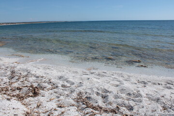 la spiaggia di quarzo di mari ermi