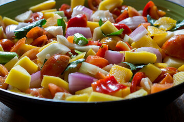 Mango, fennel, tomato, onion, celery salad