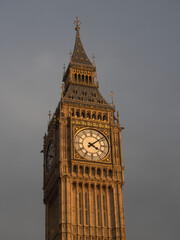 Fototapeta na wymiar Big Ben in January 2016, before the reform