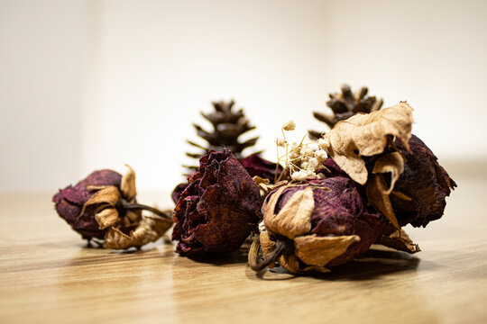 Dried roses on the table