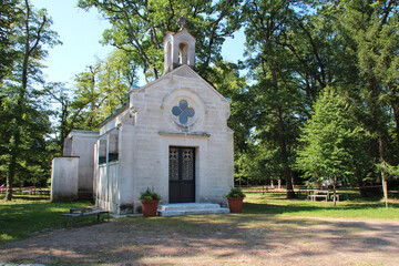 chapel in a park (la source) in orléans (france)