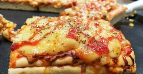 food, pizza