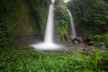 Tirto Kemanten Waterfall is one of the tourist objects in Wonorejo village, Kalibaru, Banyuwangi district.