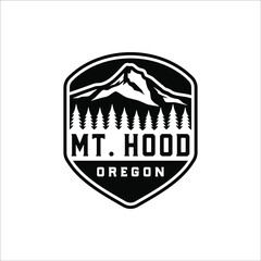 Mount hood in a badge with a retro design - obrazy, fototapety, plakaty
