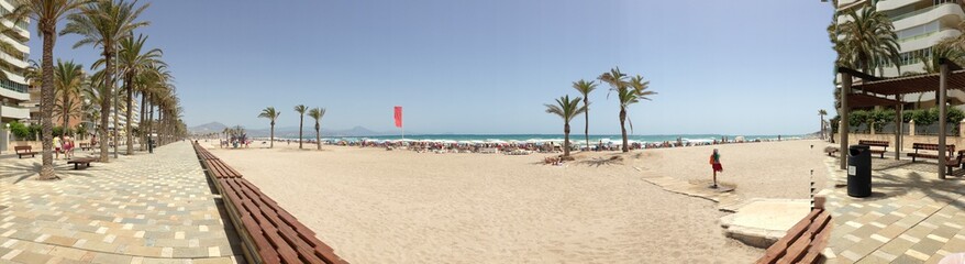Fototapeta na wymiar Alicante beach