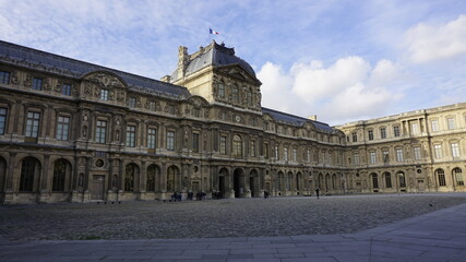 Fototapeta na wymiar Beautiful arts of Paris