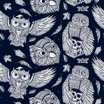 Owls, dark seamless pattern. Old school tattoo style. Esoteric fairy tales magic birds, traditional tattooing art