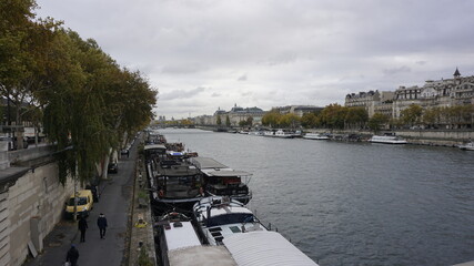 Fototapeta na wymiar Beautiful landscapes of Paris